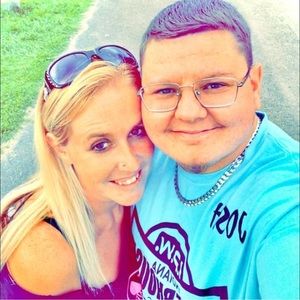 Meet your Posher, Joshua danille